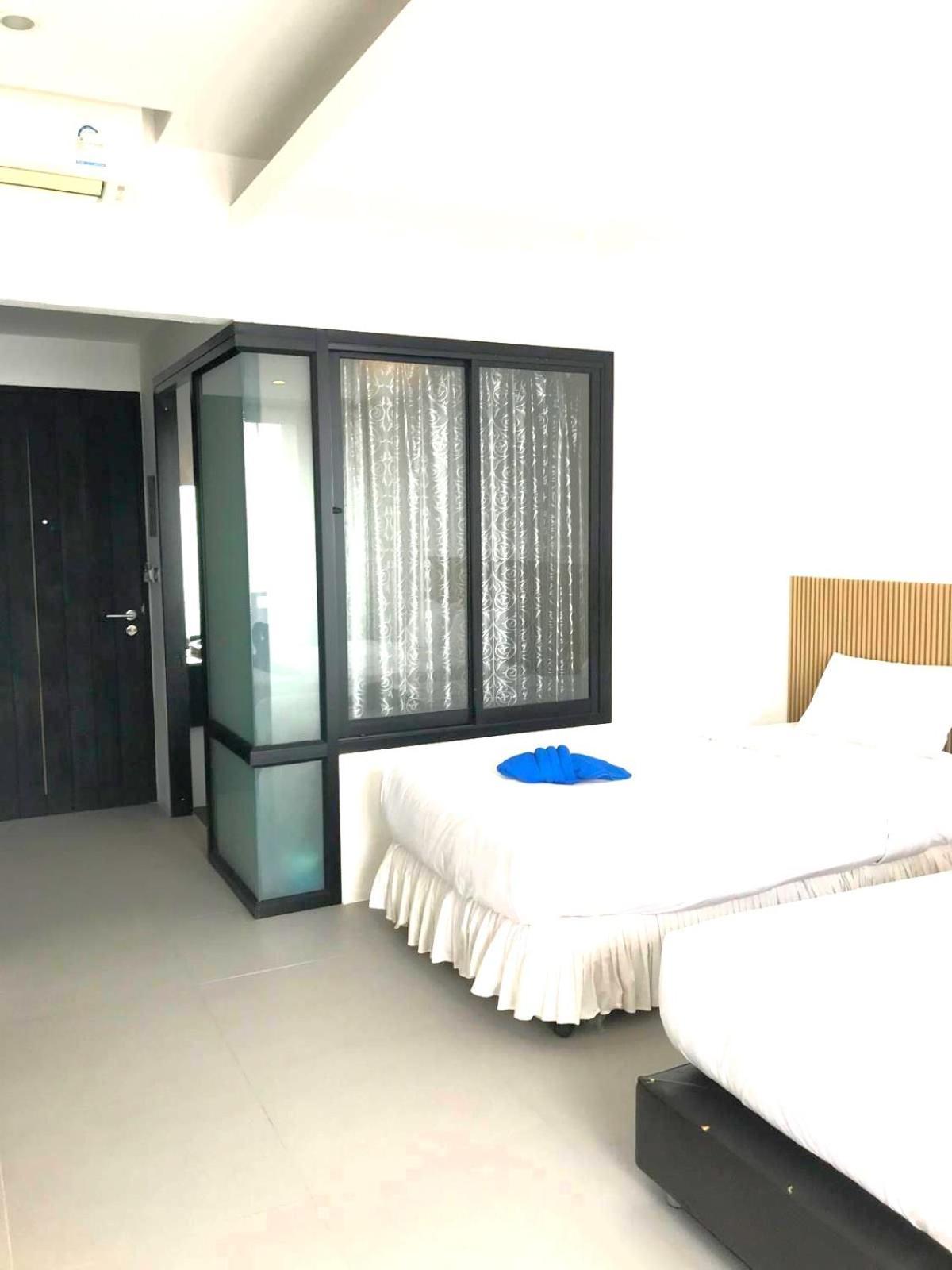 Rockstar Beach Apartments バンラック・ビーチ エクステリア 写真