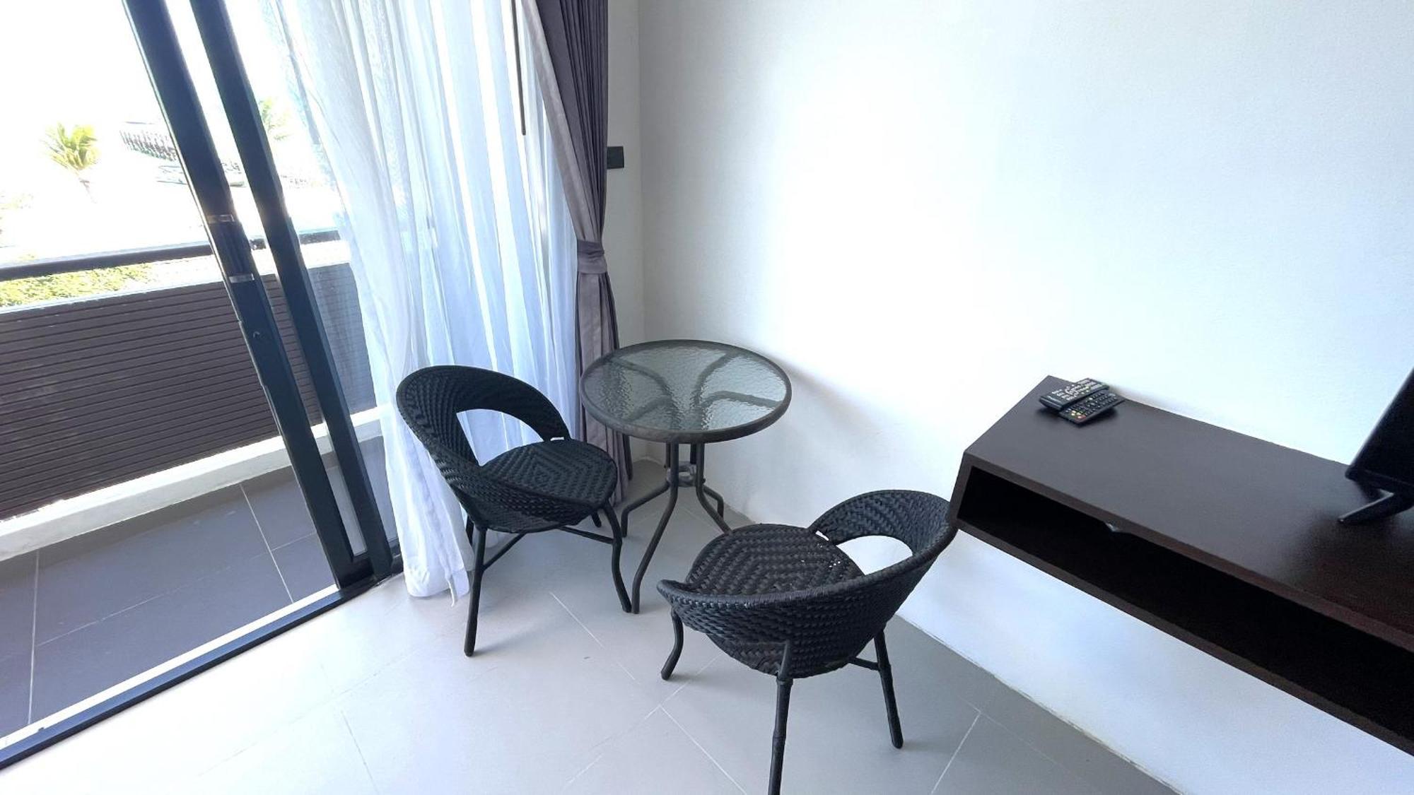Rockstar Beach Apartments バンラック・ビーチ 部屋 写真